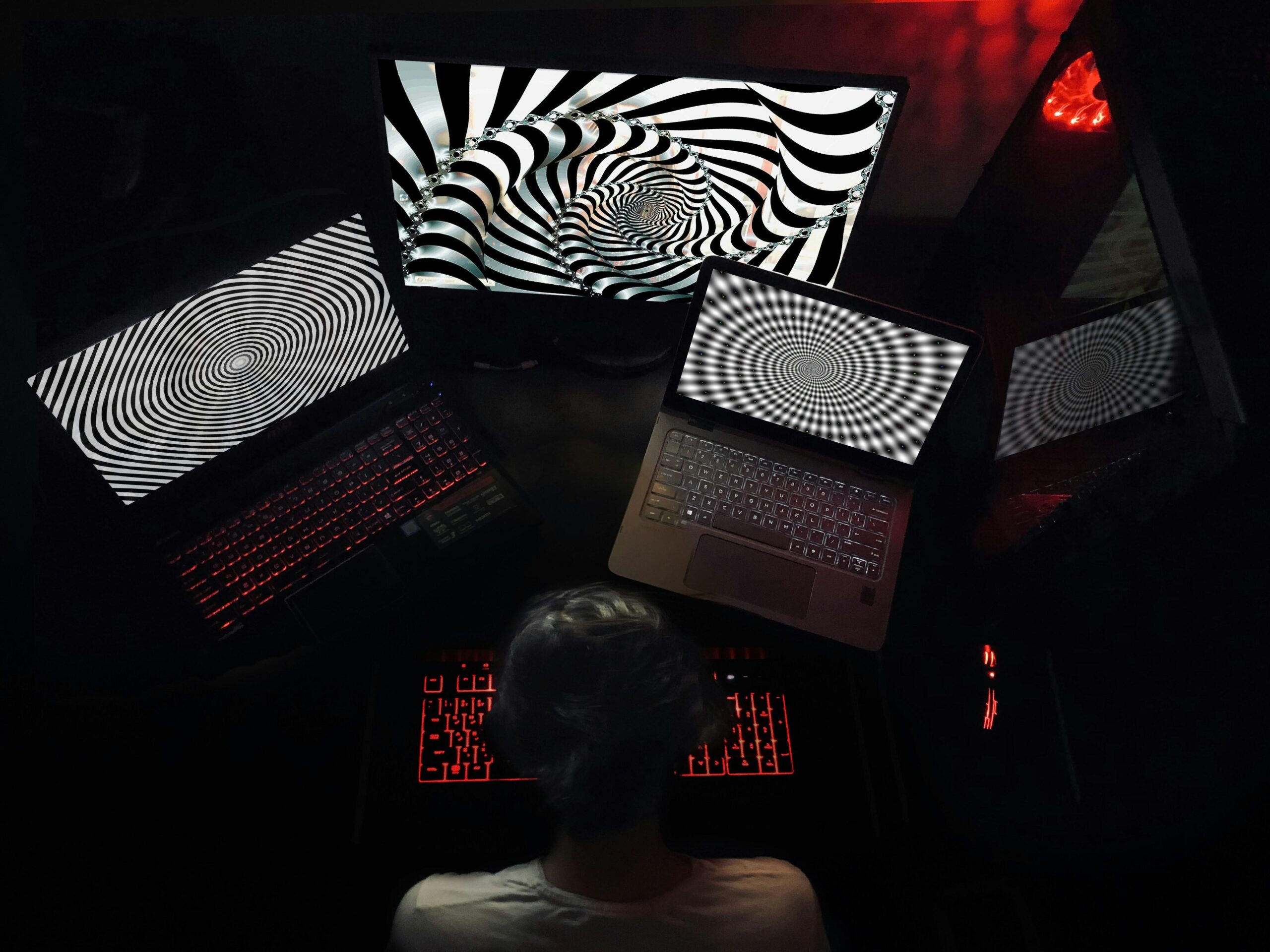 Inside the Mind of Online Scammers: A Psychological Look