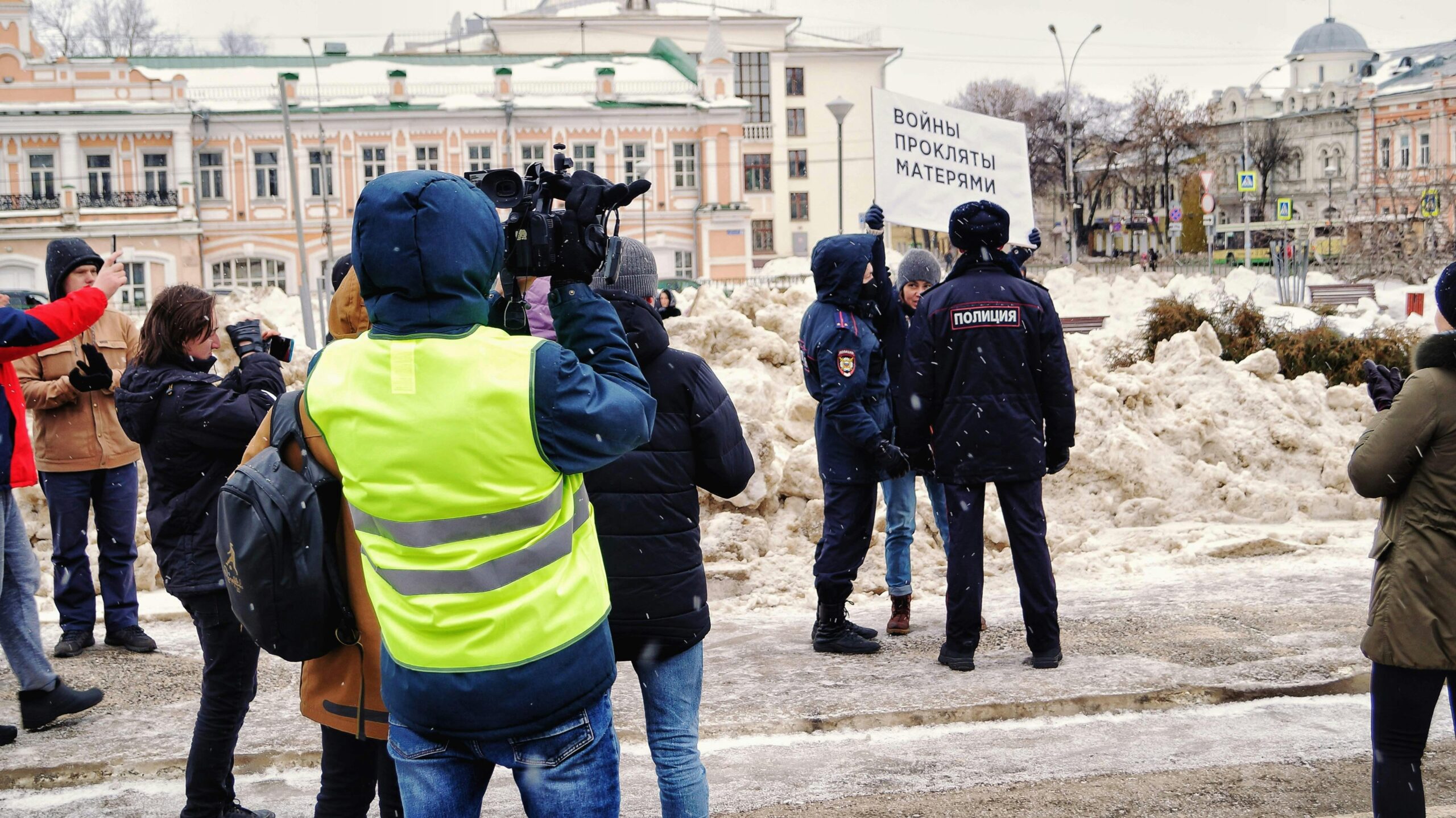 How Media Coverage Shapes Cold Case Investigations Today