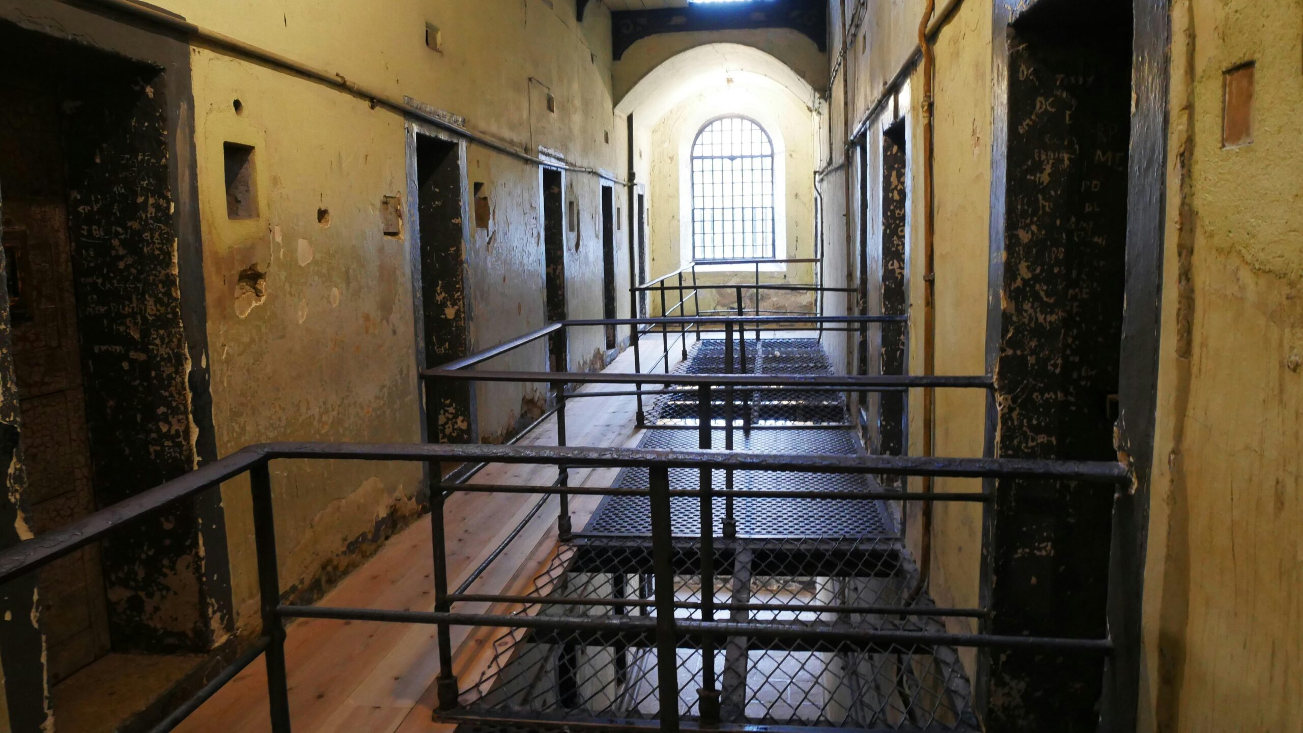 How Prisons Shape Sentencing and Drive Reform Efforts
