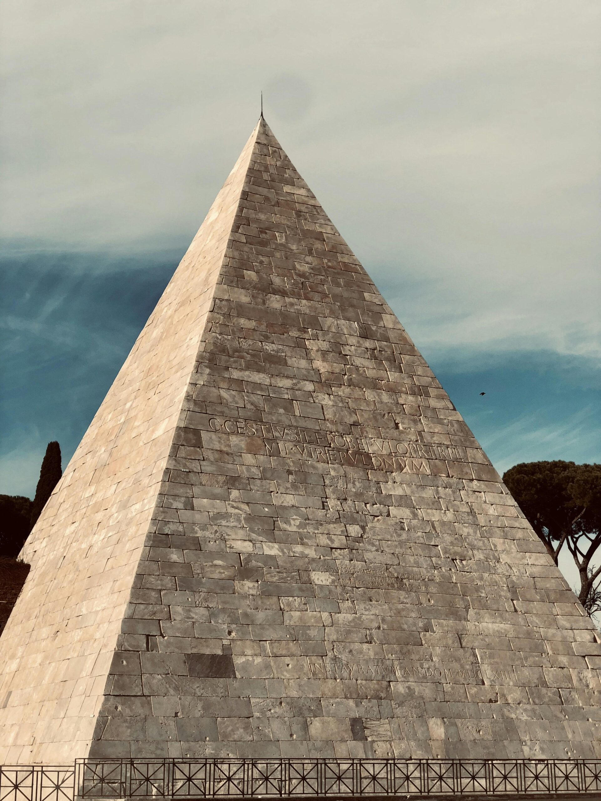 Unraveling the Mystery: Inside the Anatomy of Pyramid Schemes