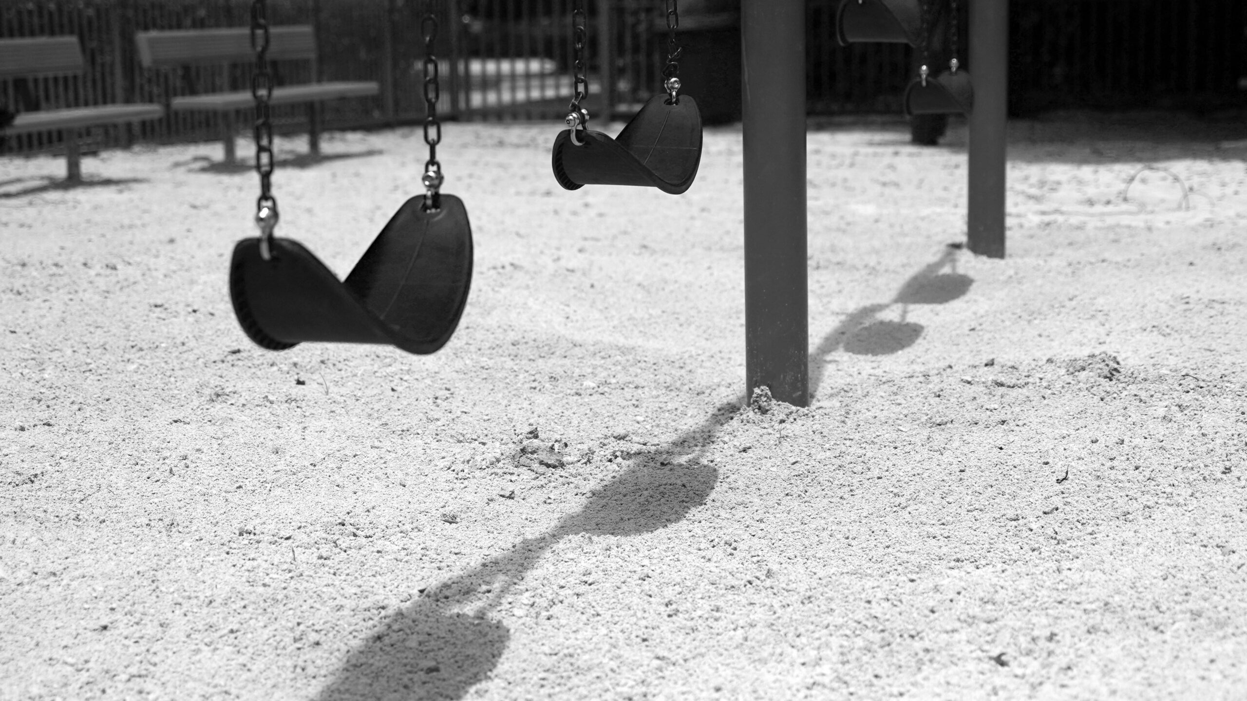 How Childhood Trauma Shapes Paths to Crime: A Closer Look