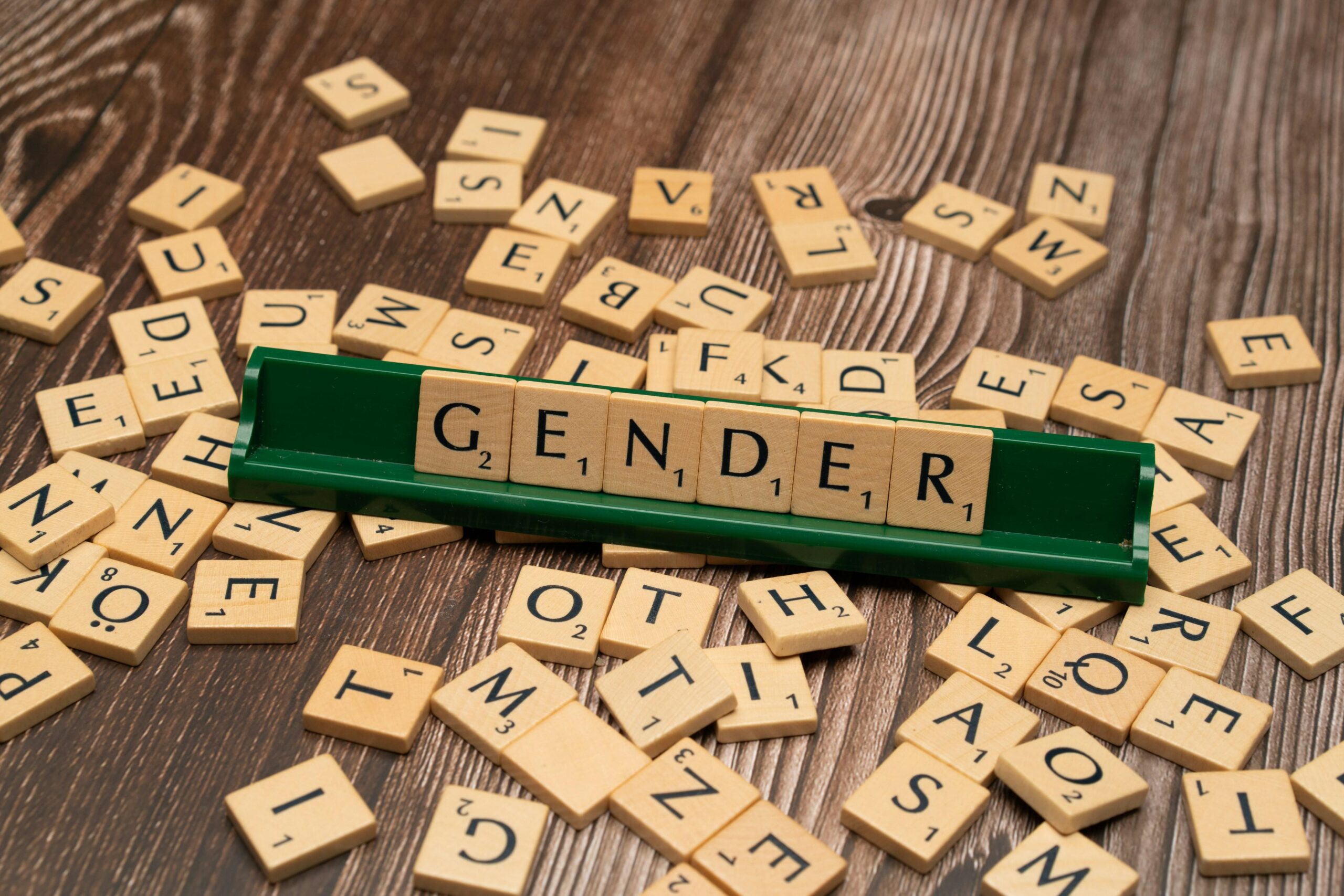 Exploring Gender Differences in Criminal Behavior: What’s Behind?